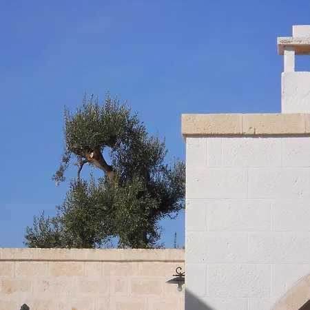 Masseria De Michele Фермерский дом *