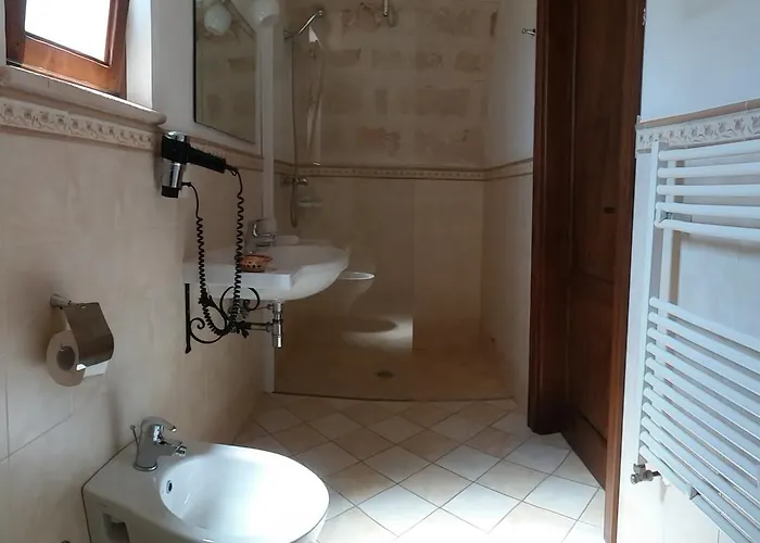 Masseria De Michele * Montalbano