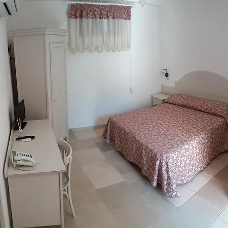 Masseria De Michele Farm stay *