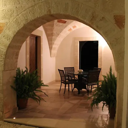 בית חווה Masseria De Michele *