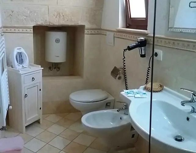 Masseria De Michele مزرعة للإقامة *