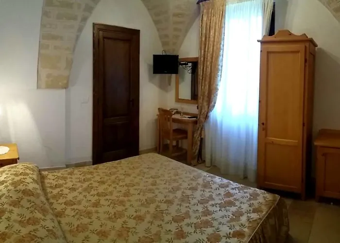 Masseria De Michele Монтальбано