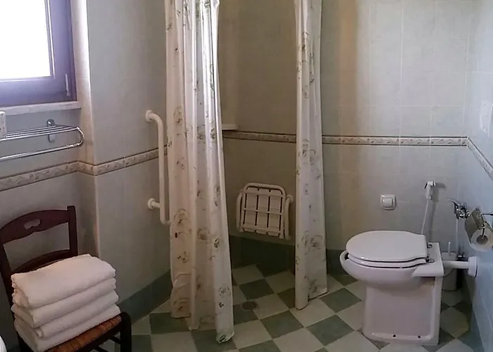 مزرعة للإقامة Masseria De Michele